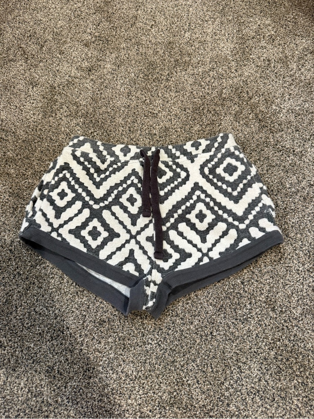 Free People Diamond Geo Knit Lounge Shorts - Gray & White